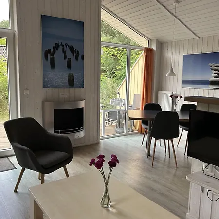 Dom wakacyjny Strandhaus Schatzkiste 7 *