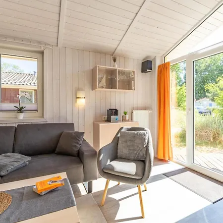 Strandhaus Schatzkiste 7 * Priwall
