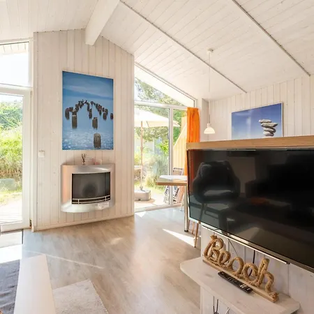 Vakantiehuis Strandhaus Schatzkiste 7 Priwall